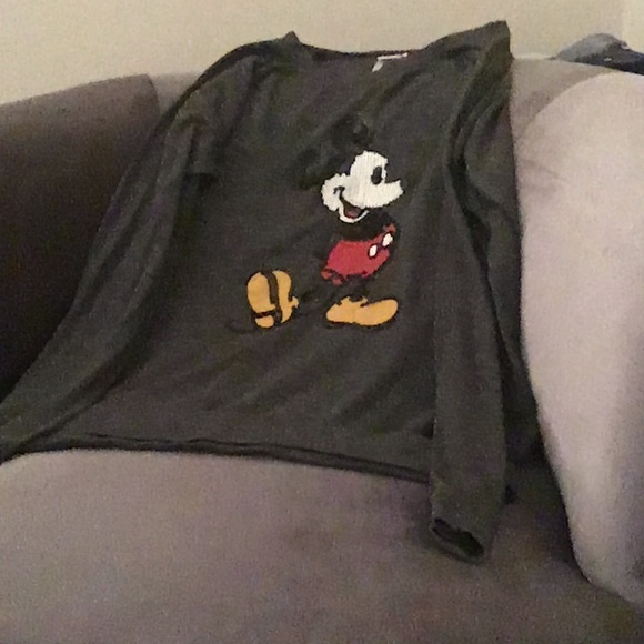 Crew neck - Picture 2 of 2